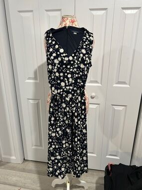 Tommy Hilfiger | Dresses | Womens Tiered Chiffon Maxi Dress